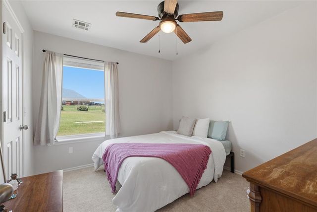1700 Sandpiper Drive, Blanchard, OK 73010