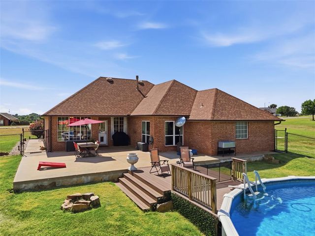 1700 Sandpiper Drive, Blanchard, OK 73010