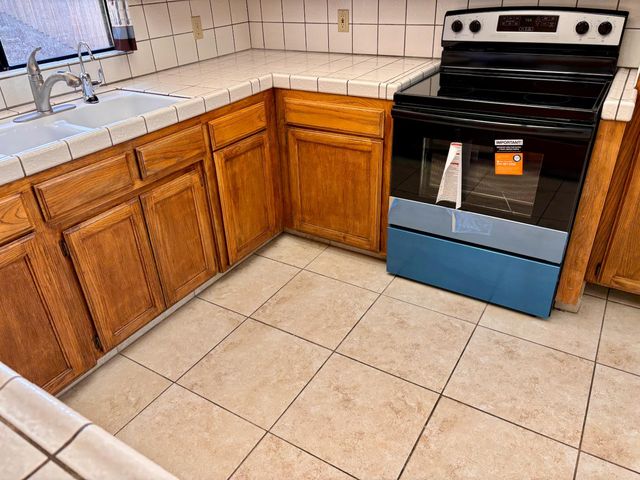 1647 E Serena Avenue, Fresno, CA 93720