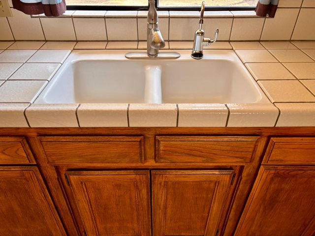 1647 E Serena Avenue, Fresno, CA 93720