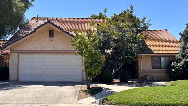 1647 E Serena Avenue, Fresno, CA 93720