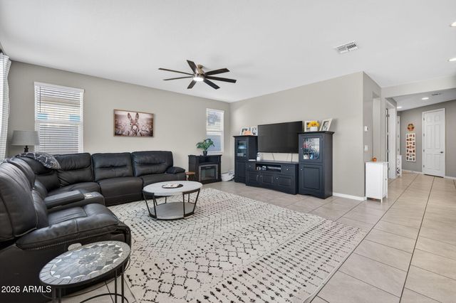 8318 N 186TH Lane, Waddell, AZ 85355