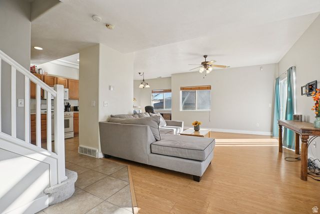 12793 S ASPEN SPRINGS DR, Riverton, UT 84096