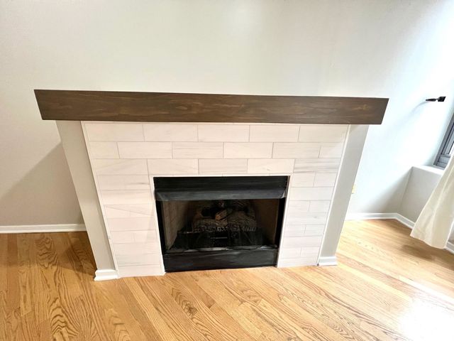933 W Van Buren Street 302, Chicago, IL 60607