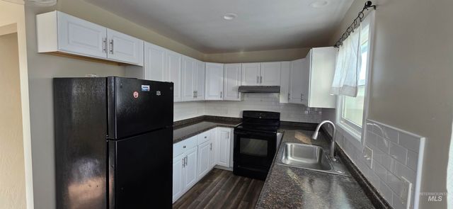 1925 Poplar Ave., Twin Falls, ID 83301