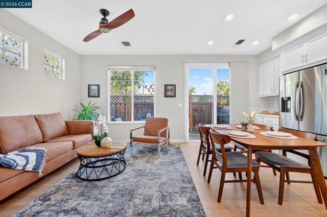 1311 Tapestry Ln, Concord, CA 94520
