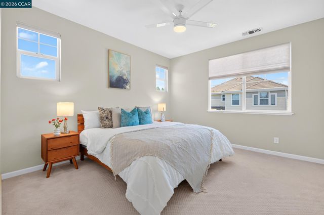 1311 Tapestry Ln, Concord, CA 94520