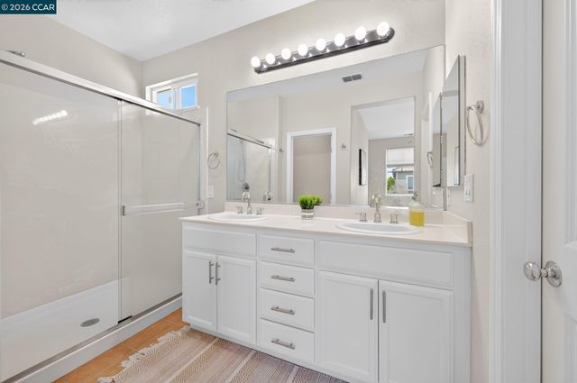 1311 Tapestry Ln, Concord, CA 94520
