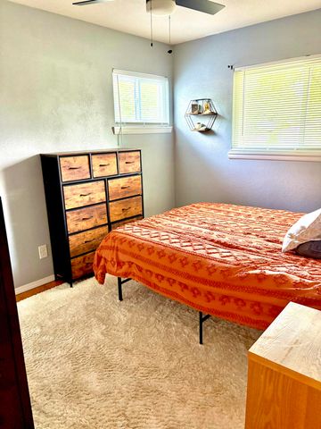 602 E Edgewood Street, Springfield, MO 65807