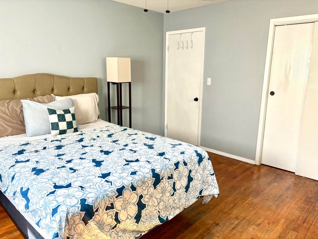 602 E Edgewood Street, Springfield, MO 65807