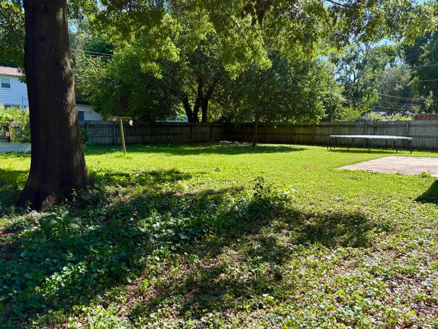 602 E Edgewood Street, Springfield, MO 65807