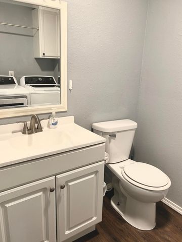 602 E Edgewood Street, Springfield, MO 65807