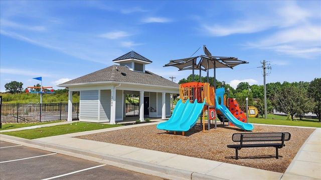 449 Amaryllis Lane, Woodruff, SC 29388