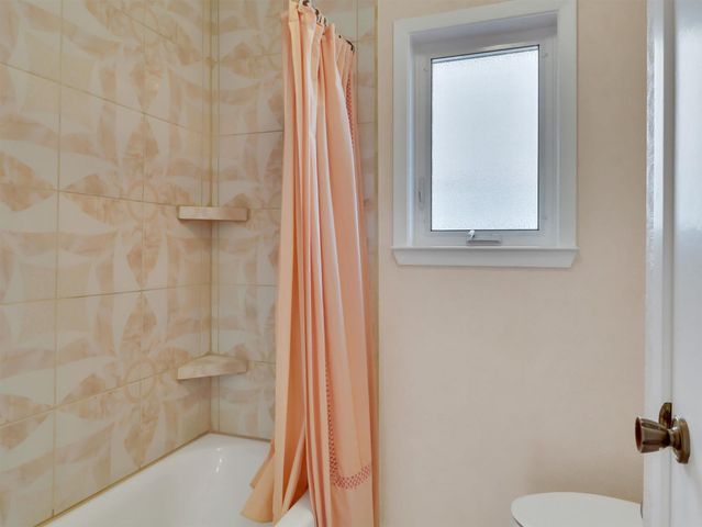 614 Tramwood Drive, Missouri City, TX 77489