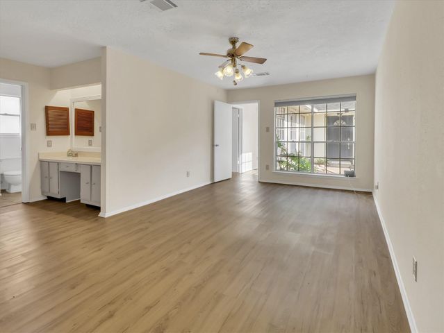 614 Tramwood Drive, Missouri City, TX 77489