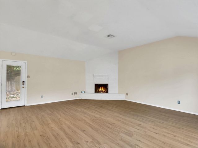 614 Tramwood Drive, Missouri City, TX 77489