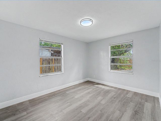 9307 N 16TH STREET, Tampa, FL 33612