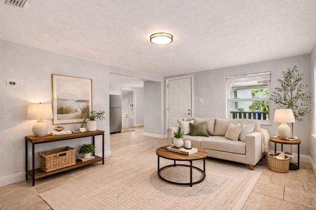 9307 N 16TH STREET, Tampa, FL 33612