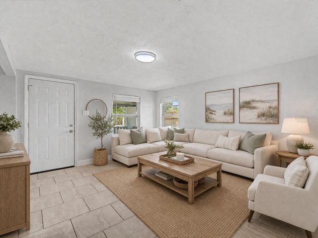 9307 N 16TH STREET, Tampa, FL 33612