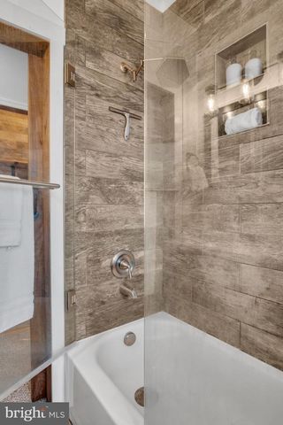 104 N HIGH ST, Duncannon, PA 17020