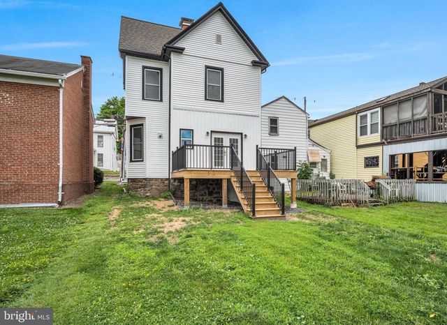 104 N HIGH ST, Duncannon, PA 17020