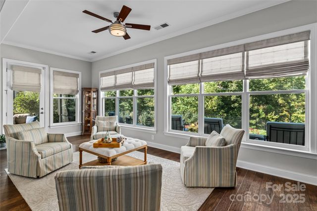 112 Chimney Rock Court, Denver, NC 28037