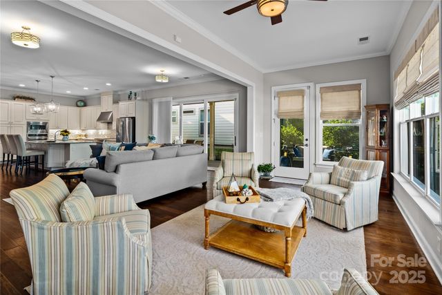 112 Chimney Rock Court, Denver, NC 28037