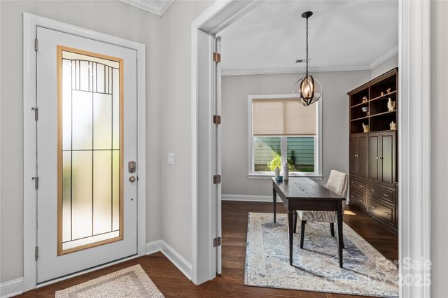 112 Chimney Rock Court, Denver, NC 28037