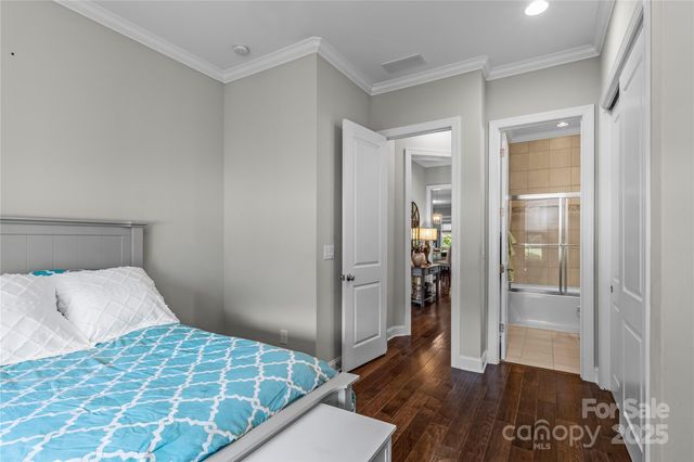 112 Chimney Rock Court, Denver, NC 28037