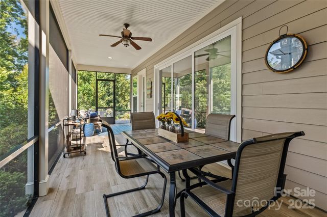 112 Chimney Rock Court, Denver, NC 28037