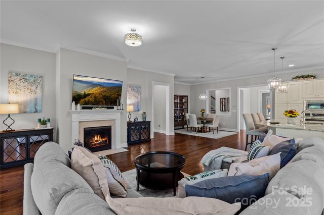 112 Chimney Rock Court, Denver, NC 28037