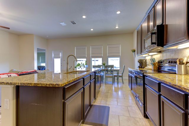 2120 136th Street, Lubbock, TX 79423