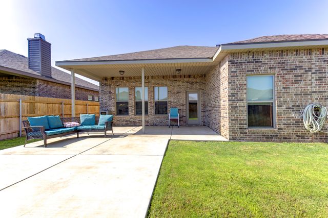 2120 136th Street, Lubbock, TX 79423