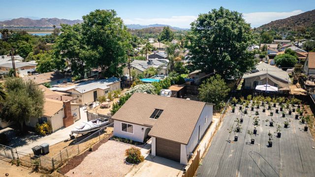 33190 Walls, Lake Elsinore, CA 92530