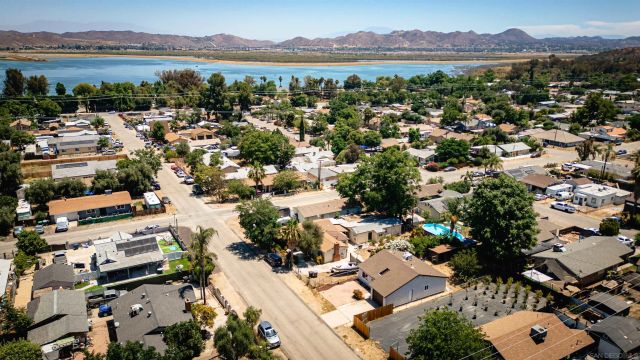 33190 Walls, Lake Elsinore, CA 92530