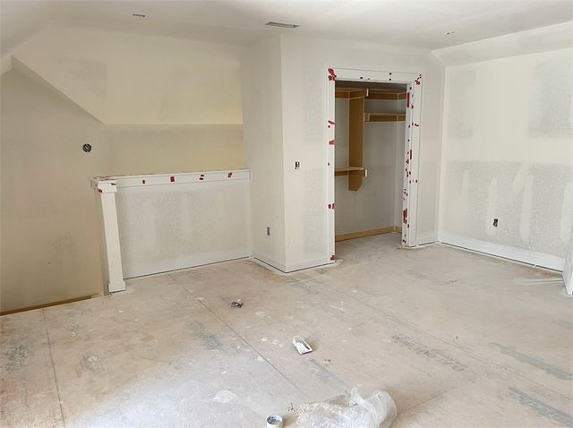 2305 N Presley Street, Siloam Springs, AR 72761