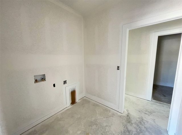 2305 N Presley Street, Siloam Springs, AR 72761