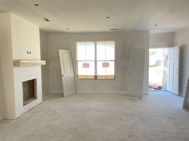 2305 N Presley Street, Siloam Springs, AR 72761