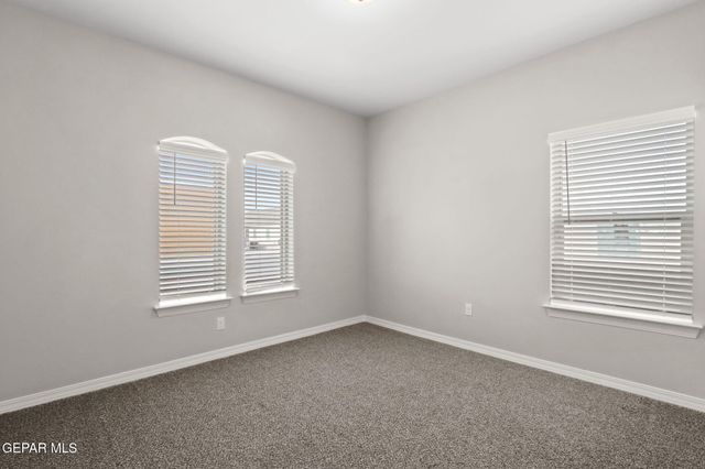 441 Miguel Payan Court, Vinton, TX 79821