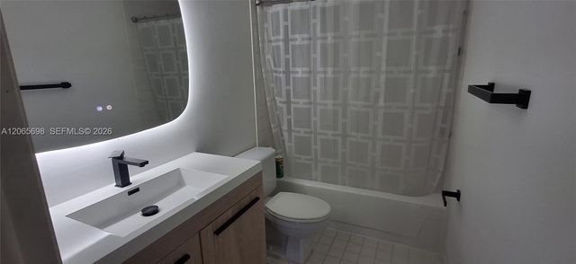 901 Hillcrest Dr 311, Hollywood, FL 33021