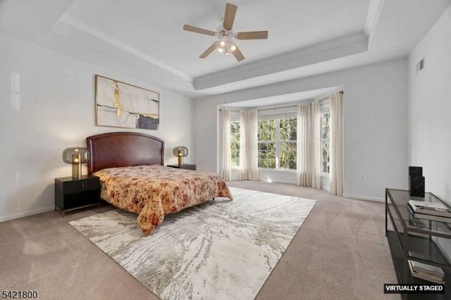 180 Stone Manor Dr, Franklin Twp., NJ 08873