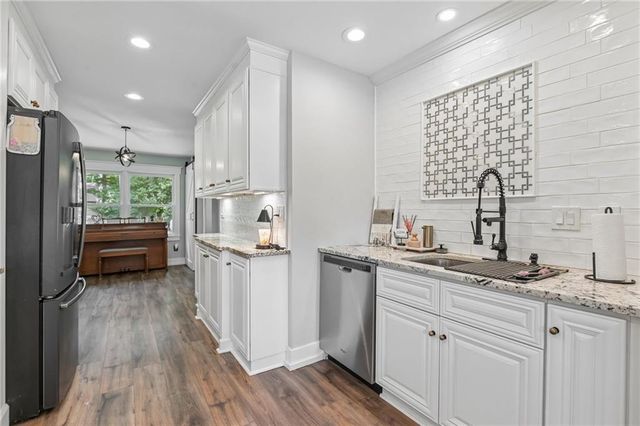 2382 Battle Forest Drive SW, Marietta, GA 30064