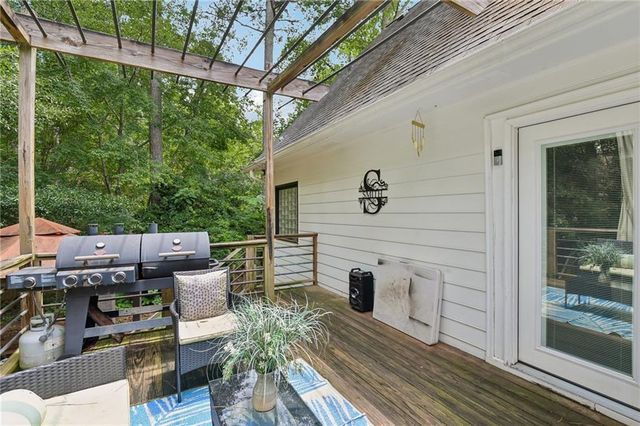 2382 Battle Forest Drive SW, Marietta, GA 30064