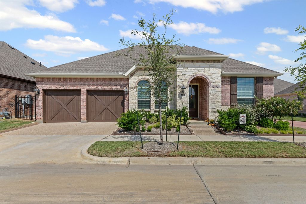 4747 Kings Garden Parkway, Arlington, TX 76005
