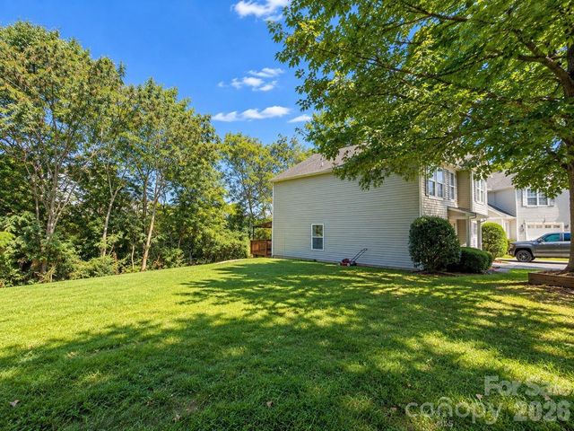 935 Torsion Lane, Clover, SC 29710