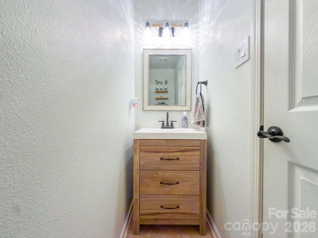 935 Torsion Lane, Clover, SC 29710
