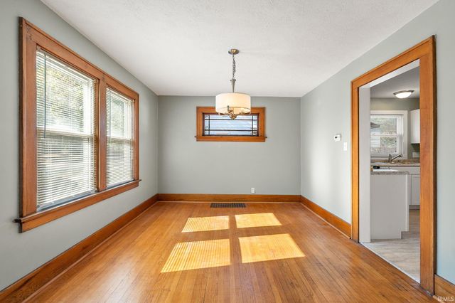 1424 Spring Street, Fort Wayne, IN 46808