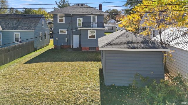1424 Spring Street, Fort Wayne, IN 46808