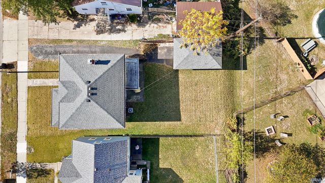 1424 Spring Street, Fort Wayne, IN 46808