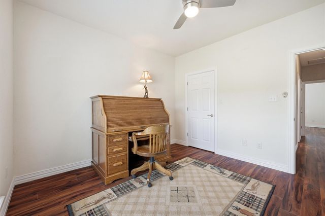 230 Bent Oak Drive, Pottsboro, TX 75076